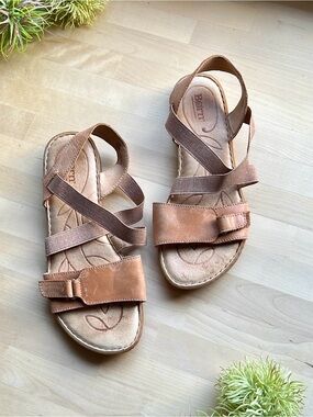 Born Women’s Britton Brown Tan Luggage Open toe Boho flat Slide Sandals Size 10